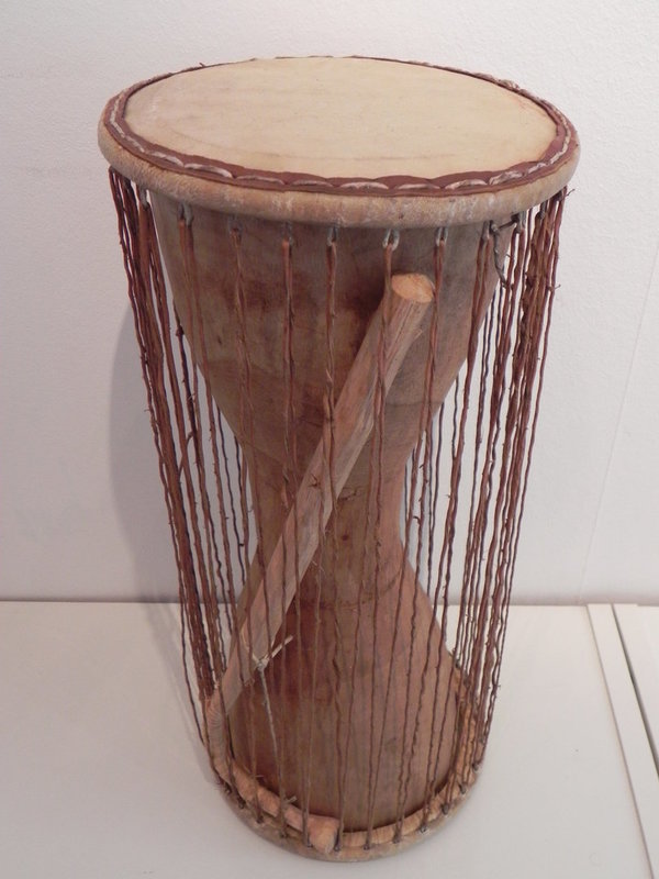Dondo Trommel aus Ghana